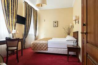 Отель Conviva Паневежис Классический двухместный номер с 2 отдельными кроватями-5